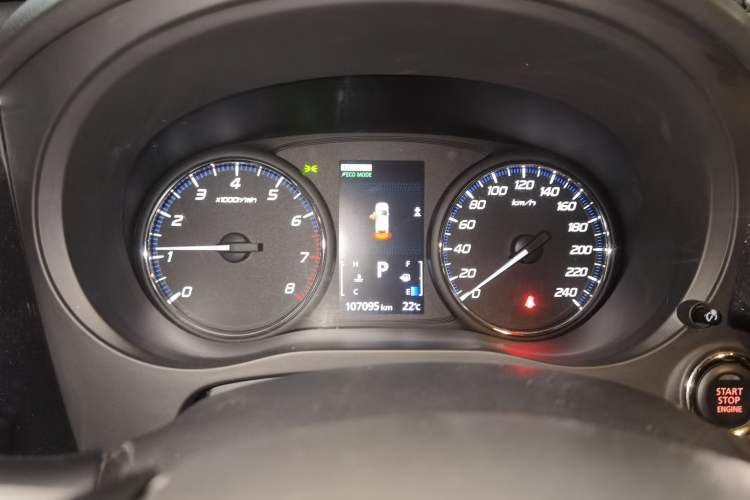 Used Mitsubishi Outlander 2019 2.4L 4x4 Zhi Xiang Edition 5 Seats China V Emission Standard Instrument Cluster