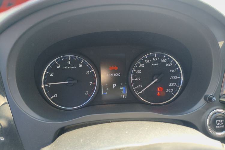 Used Mitsubishi Outlander 2019 2.0L Two-Wheel Drive Comfort Edition 5 Seats China V Standard Instrument Cluster