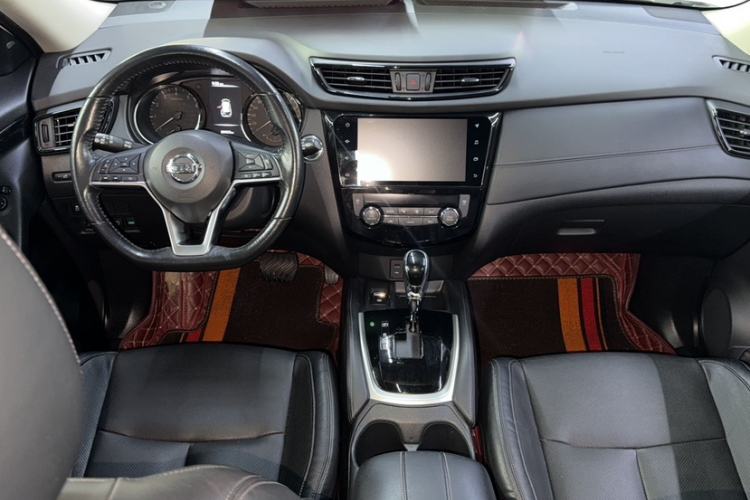 Used Mitsubishi Outlander 2019 2.0L Two-Wheel Drive Comfort Edition 5 Seats China V Standard Interior 1