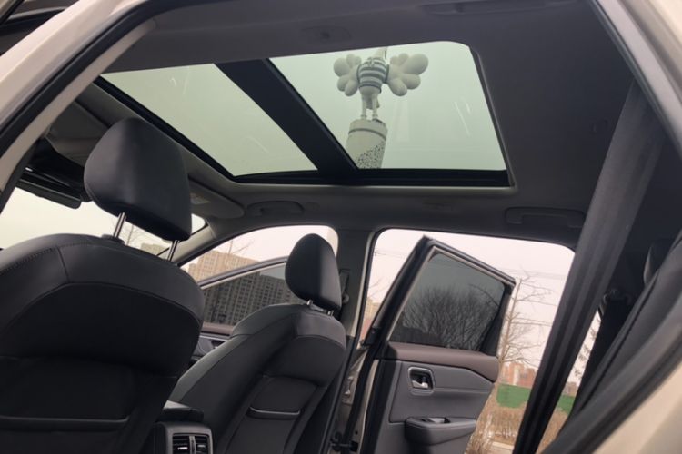 Used Mitsubishi Outlander 2019 2.4L Two-Wheel Drive ZhiXing Version 5 Seats China V Emission Standard Interior 1