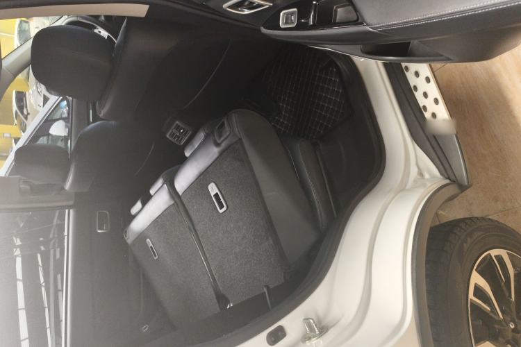 Used Mitsubishi Outlander 2019 2.0L Two-Wheel Drive Comfort Edition 5 Seats China V Standard Interior 3