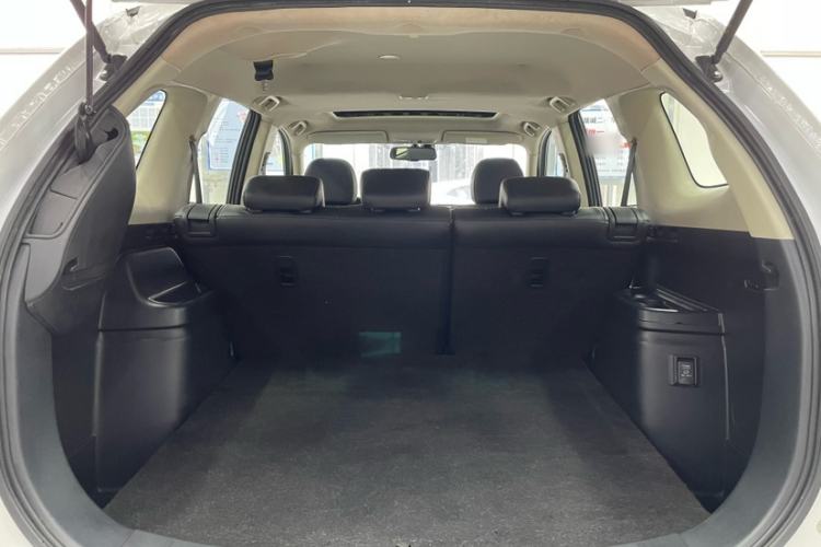Used Mitsubishi Outlander 2019 2.4L 4x4 Zhi Xiang Edition 5 Seats China VI Standard Interior 5