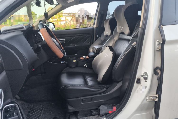 Used Mitsubishi Outlander 2019 2.0L Two-Wheel Drive Comfort Edition 5 Seats China V Standard Left Front Seat