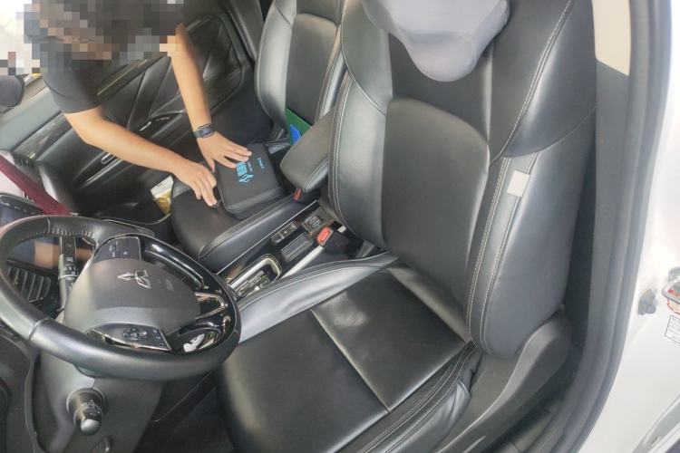 Used Mitsubishi Outlander 2019 2.0L Two-Wheel Drive Comfort Edition 5 Seats China VI Standard Left Front Seat