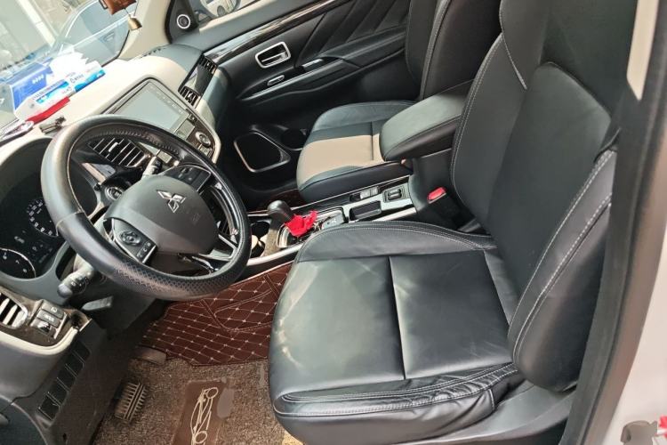 Used Mitsubishi Outlander 2019 2.0L Two-Wheel Drive Comfort Edition 5 Seats China V Standard Left Front Seat
