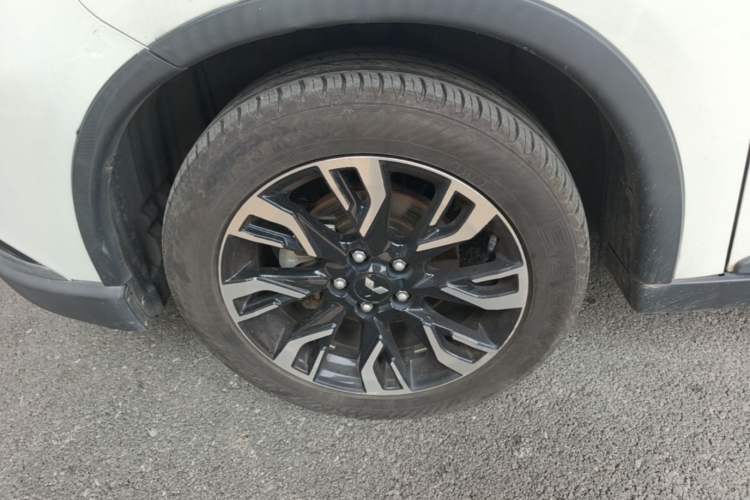 Used Mitsubishi Outlander 2019 2.0L Two-Wheel Drive Comfort Edition 5 Seats China VI Standard Left Front Wheel Hub