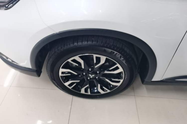 Used Mitsubishi Outlander 2019 2.4L 4x4 Zhi Xiang Edition 5 Seats China VI Standard Left Front Wheel Hub