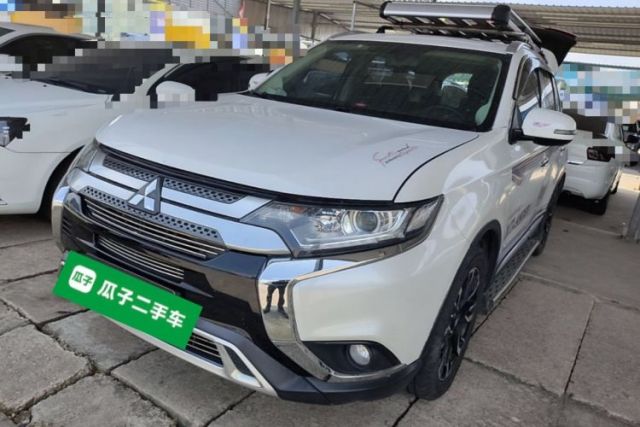 Used Mitsubishi Outlander 2019 2.0L Two-Wheel Drive Comfort Edition 5 Seats China V Standard