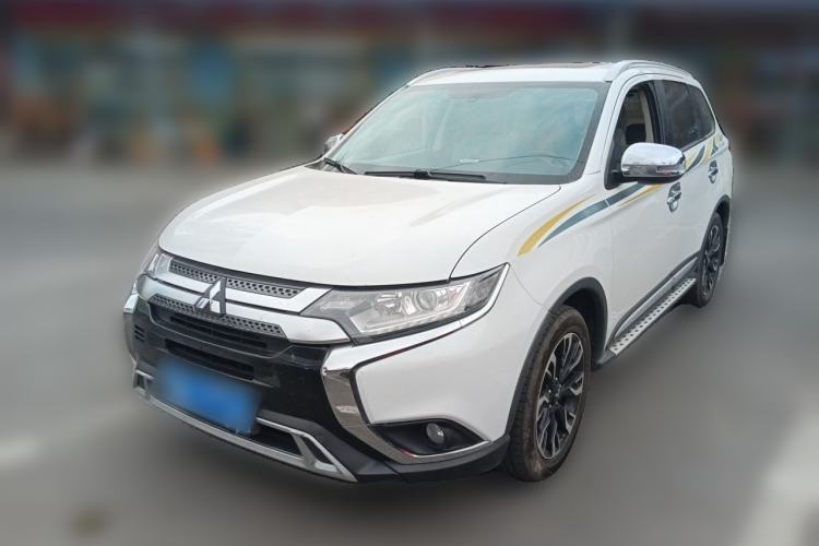 Used Mitsubishi Outlander 2019 2.0L Two-Wheel Drive Comfort Edition 5 Seats China V Standard Guazi used car, China used car export, Used car for sale, Used  cars, Cheapest cars for sale