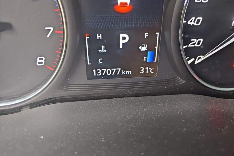 Used Mitsubishi Outlander 2019 2.0L Two-Wheel Drive Comfort Edition 5 Seats China V Standard Odometer Close Up