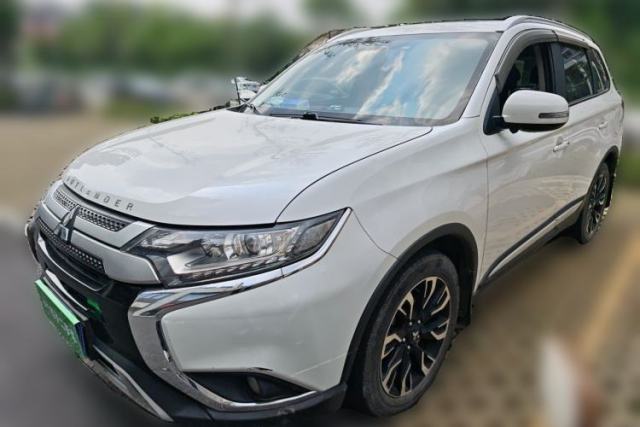 Used Mitsubishi Outlander 2019 2.0L Two-Wheel Drive Comfort Edition 5 Seats China V Standard