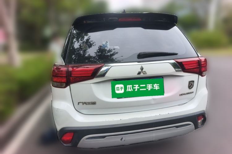 Used Mitsubishi Outlander 2019 2.0L Two-Wheel Drive Comfort Edition 5 Seats China V Standard Rear