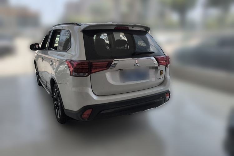 Used Mitsubishi Outlander 2019 2.0L Two-Wheel Drive Comfort Edition 5 Seats China VI Standard Rear Left 45 Deg