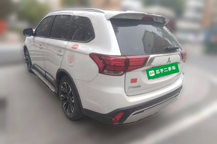 Used Mitsubishi Outlander 2019 2.0L Two-Wheel Drive Comfort Edition 5 Seats China V Standard Rear Left 45 Deg