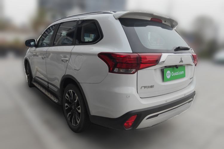 Used Mitsubishi Outlander 2019 2.0L Two-Wheel Drive Comfort Edition 5 Seats China V Standard Rear Left 45 Deg