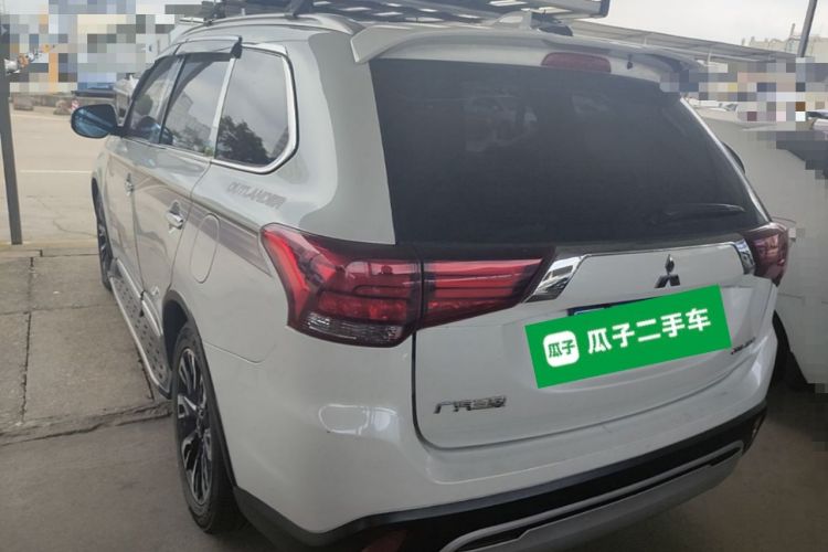 Used Mitsubishi Outlander 2019 2.0L Two-Wheel Drive Comfort Edition 5 Seats China V Standard Rear Left 45 Deg