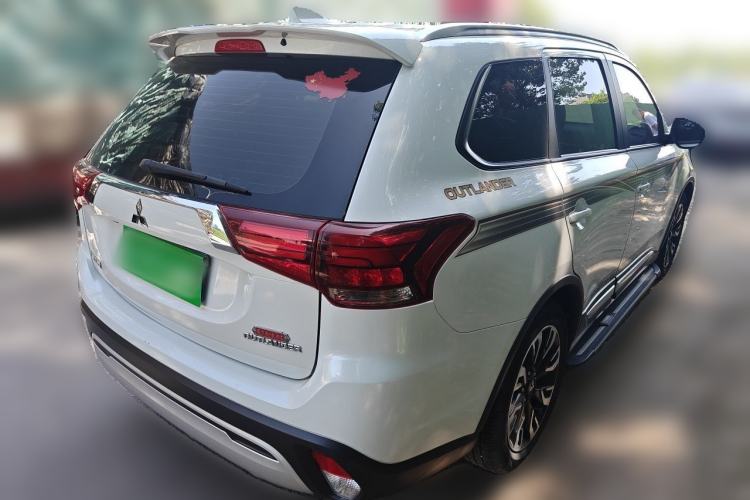 Used Mitsubishi Outlander 2019 2.0L Two-Wheel Drive Comfort Edition 5 Seats China VI Standard Rear Right 45 Deg