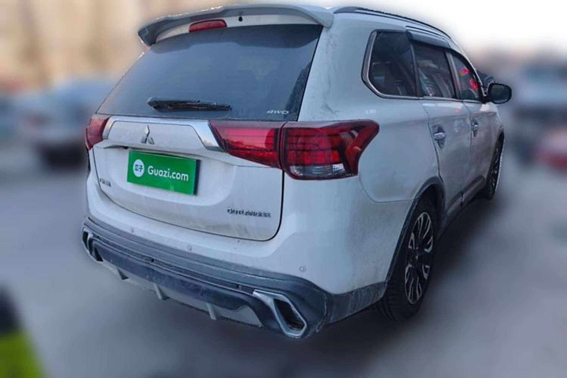 Used Mitsubishi Outlander 2019 2.4L 4x4 Zhi Xiang Edition 5 Seats China V Emission Standard Rear Right 45 Deg
