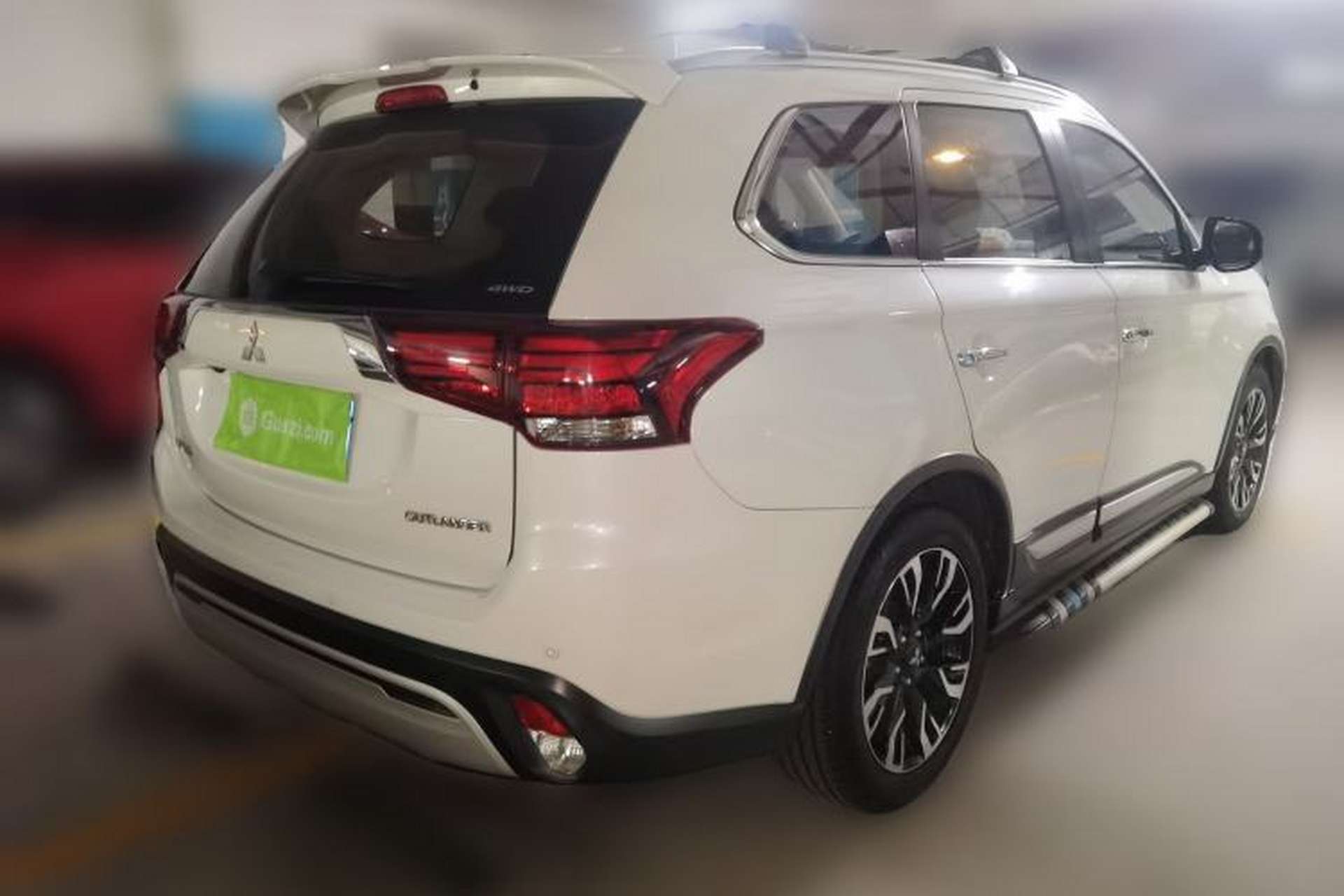 Used Mitsubishi Outlander 2019 2.4L 4x4 Zhi Xiang Edition 5 Seats China V Emission Standard Rear Right 45 Deg