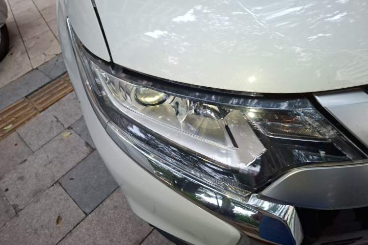 Used Mitsubishi Outlander 2019 2.0L Two-Wheel Drive Comfort Edition 5 Seats China V Standard Right Front Headlight