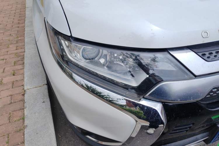 Used Mitsubishi Outlander 2019 2.0L Two-Wheel Drive Comfort Edition 5 Seats China VI Standard Right Front Headlight
