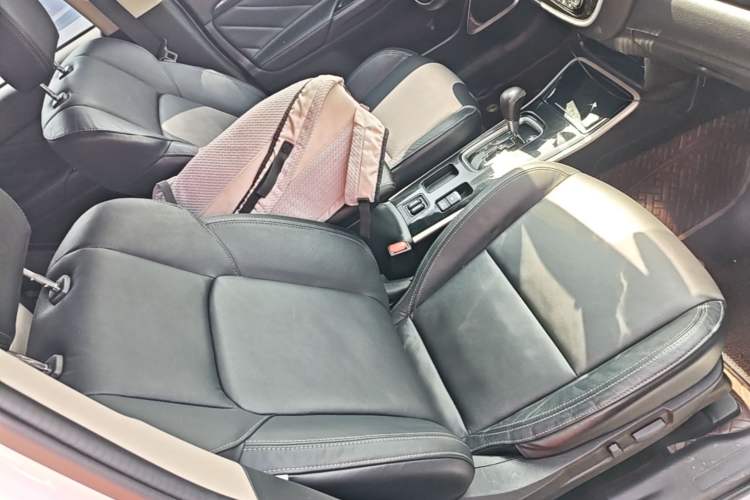 Used Mitsubishi Outlander 2019 2.0L Two-Wheel Drive Comfort Edition 5 Seats China V Standard Right Front Seat