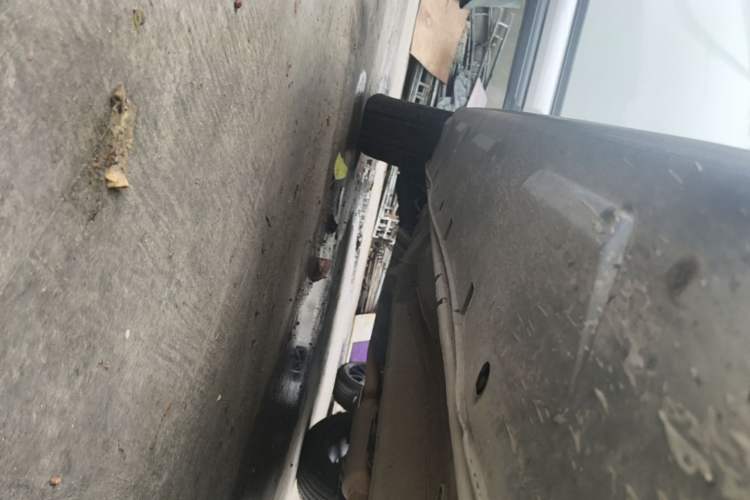 Used Mitsubishi Outlander 2019 2.4L 4x4 Zhi Xiang Edition 7 Seats China VI Standard Right Side Sill