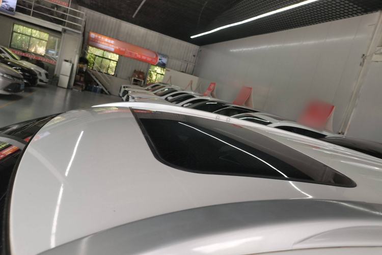 Used Mitsubishi Outlander 2019 2.0L Two-Wheel Drive Comfort Edition 7-Seater China VI Standard Roof