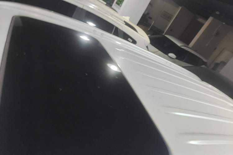 Used Mitsubishi Outlander 2019 2.0L Two-Wheel Drive Comfort Edition 7 Seats China V Emission Standard Roof