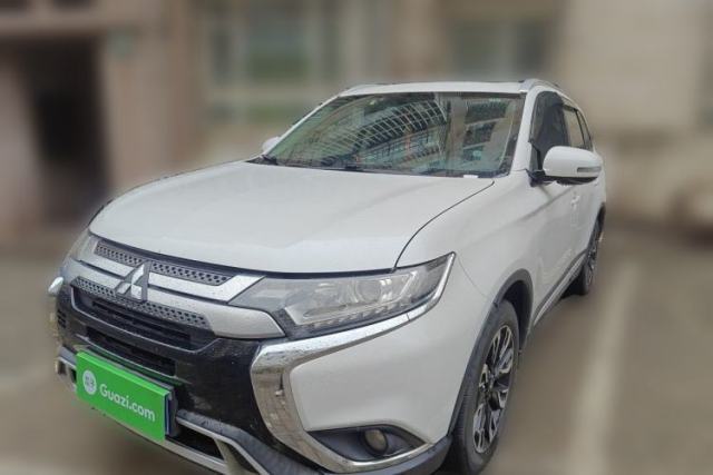 Used Mitsubishi Outlander 2019 2.0L Two-Wheel Drive Comfort Edition 5 Seats China VI Standard