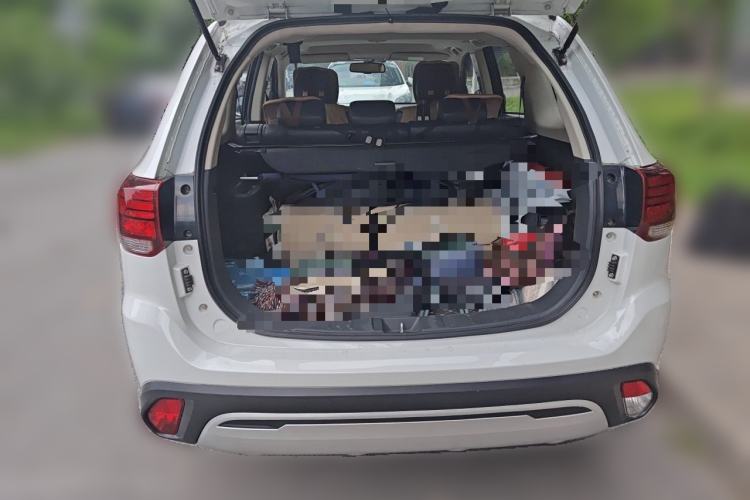 Used Mitsubishi Outlander 2019 2.0L Two-Wheel Drive Comfort Edition 5 Seats China V Standard Trunk