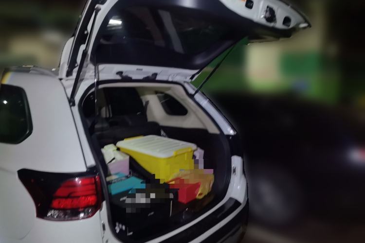 Used Mitsubishi Outlander 2019 2.4L 4x4 Zhi Xiang Edition 5 Seats China V Emission Standard Trunk