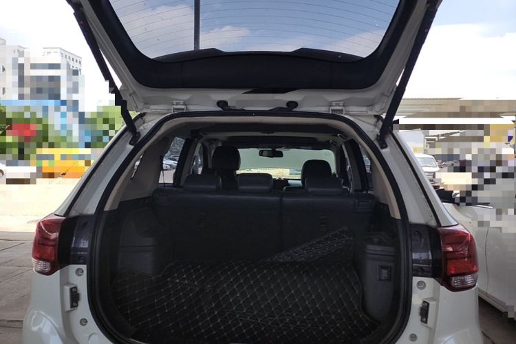Used Mitsubishi Outlander 2019 2.0L Two-Wheel Drive Comfort Edition 5 Seats China V Standard Trunk