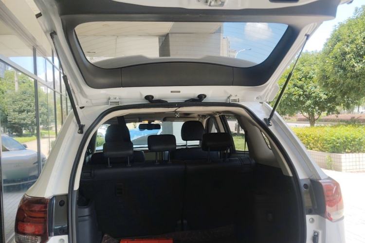 Used Mitsubishi Outlander 2019 2.0L Two-Wheel Drive Comfort Edition 5 Seats China VI Standard Trunk