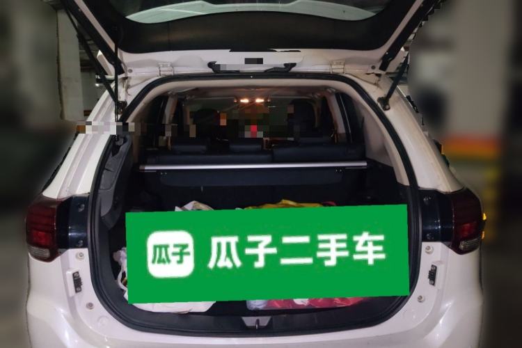 Used Mitsubishi Outlander 2019 2.4L 4x4 Zhi Xiang Edition 5 Seats China V Emission Standard Trunk