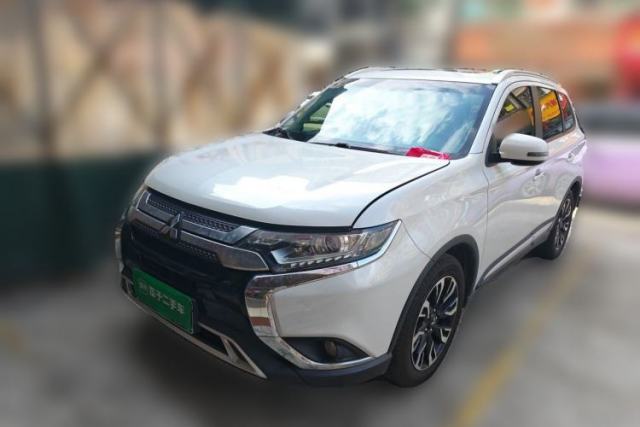 Used Mitsubishi Outlander 2019 2.0L Two-Wheel Drive Comfort Edition 5 Seats China VI Standard