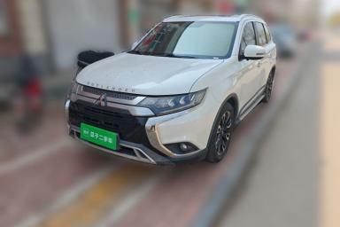 Used Mitsubishi Outlander 2019 2.4L 4x4 Zhi Xiang Edition 5 Seats China VI Standard