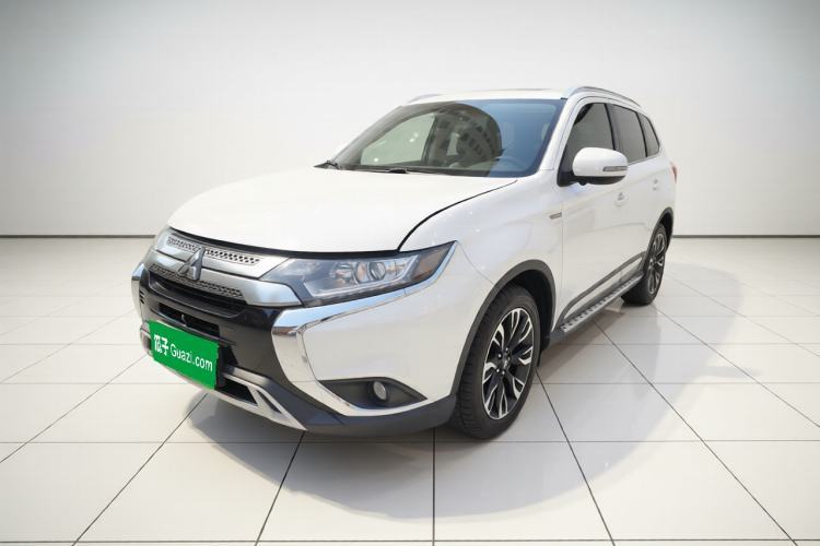 Used Mitsubishi Outlander 2019 2.0L Two-Wheel Drive Comfort Edition 5 Seats China V Standard Guazi used car, China used car export, Used car for sale, Used cars, Cheapest cars for sale