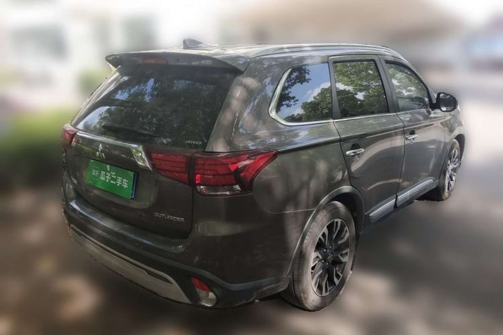 Used Mitsubishi Outlander 2019 2.4L 4x4 Zhi Xiang Edition 5 Seats China V Emission Standard Rear Right 45 Deg