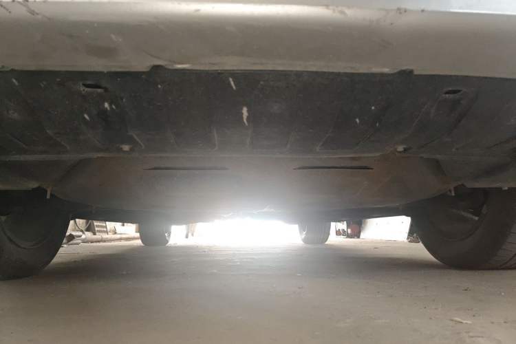 Used Mitsubishi Outlander 2020 2.4L 4x4 Zhi Xiang Edition 7-Seater Chassis Front