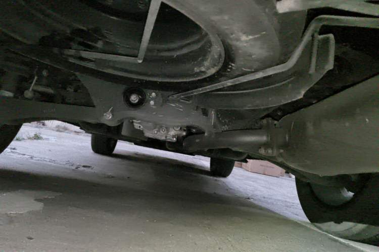 Used Mitsubishi Outlander 2020 2.4L 4x4 Zhi Xiang Edition 7-Seater Chassis Rear