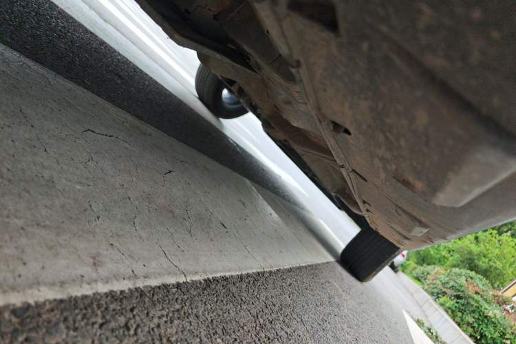Used Mitsubishi Outlander 2020 2.4L 4x4 Zhi Xiang Edition 7-Seater Chassis Rear Right