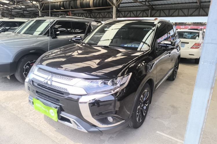 Ojetý Mitsubishi Outlander 2020 2.4L 4x4 Zhi Xiang Edition 5 Seats Guazi used car, China used car export, Used car for sale, Used cars, Cheapest cars for sale