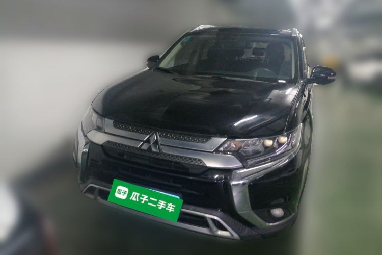 Used Mitsubishi Outlander 2020 2.4L 4x4 Zhi Xiang Edition 7-Seater Front