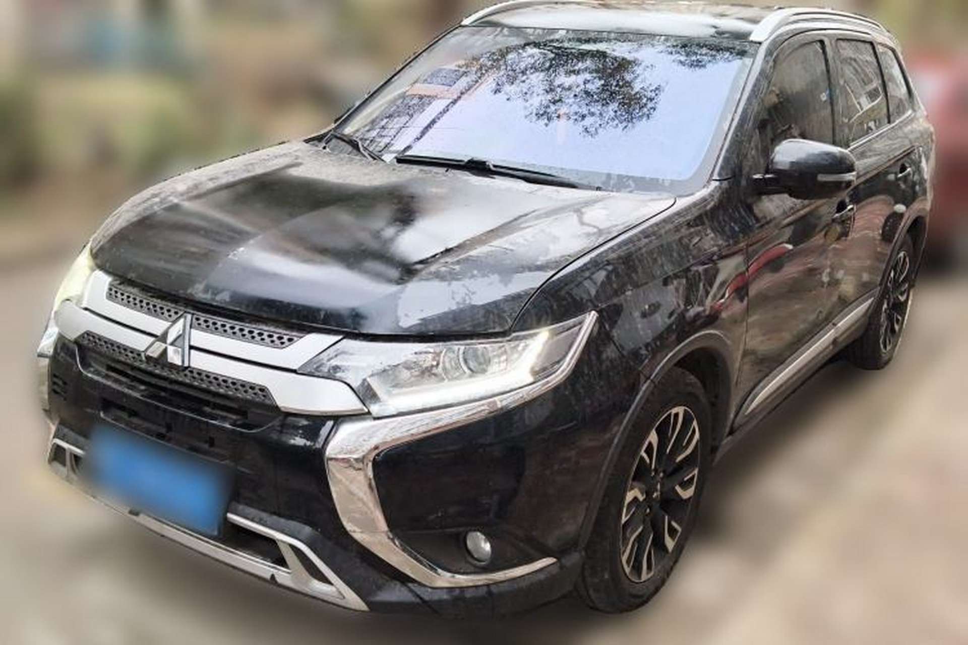 Used Mitsubishi Outlander 2020 2.0L Two-Wheel Drive Enjoyment Version 5 Seats Front Left 45 Deg