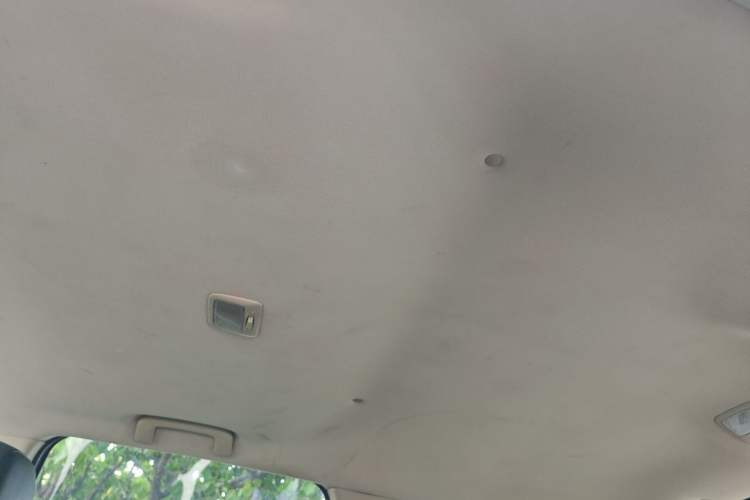 Used Mitsubishi Outlander 2020 2.4L 4x4 Zhi Xiang Edition 7-Seater Headliner