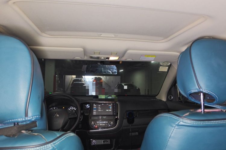 Used Mitsubishi Outlander 2020 2.0L Two-Wheel Drive Enjoyment Version 5 Seats Headliner