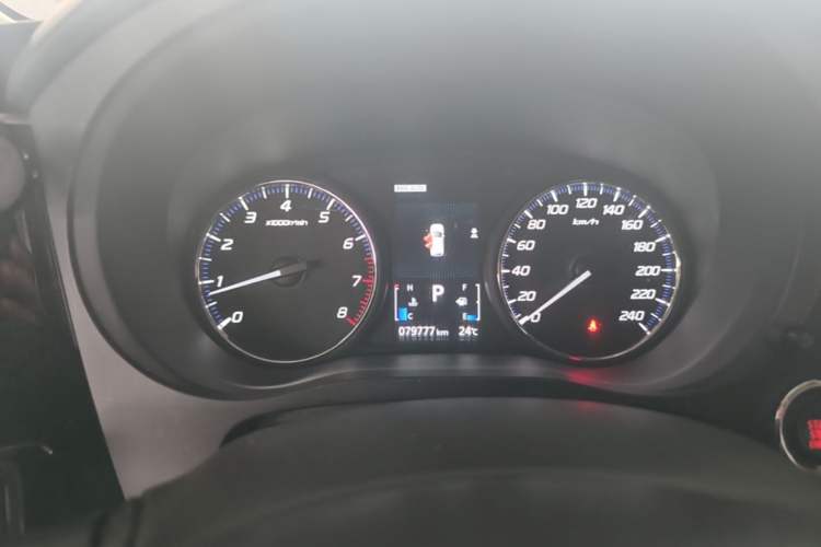 Used Mitsubishi Outlander 2020 2.4L 4x4 Zhi Xiang Edition 5 Seats Instrument Cluster