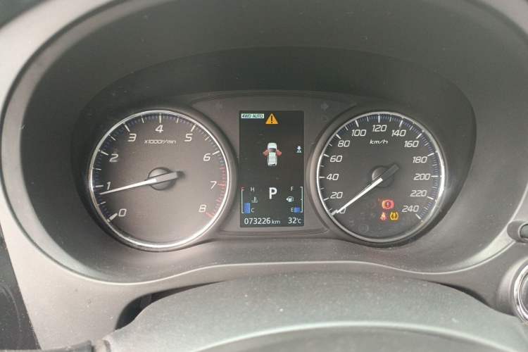Used Mitsubishi Outlander 2020 2.4L 4x4 Zhi Xiang Edition 7-Seater Instrument Cluster