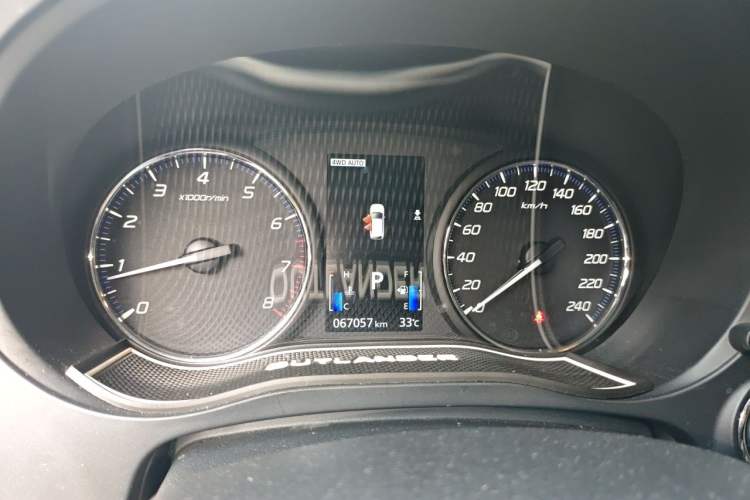 Used Mitsubishi Outlander 2020 2.4L 4x4 Zhi Xiang Edition 5 Seats Instrument Cluster